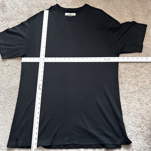 Tommy Bahama Silk/Cotton Short Sleeve Crewneck Tee - Picture 5 of 7